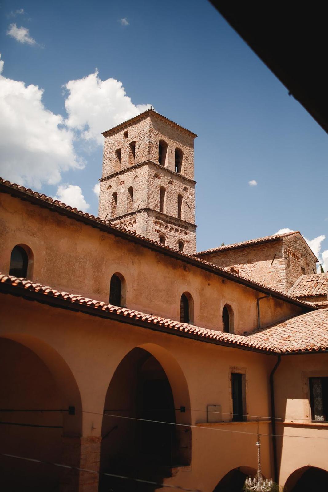 Abbazia San Pietro In Valle 페렌틸로 외부 사진