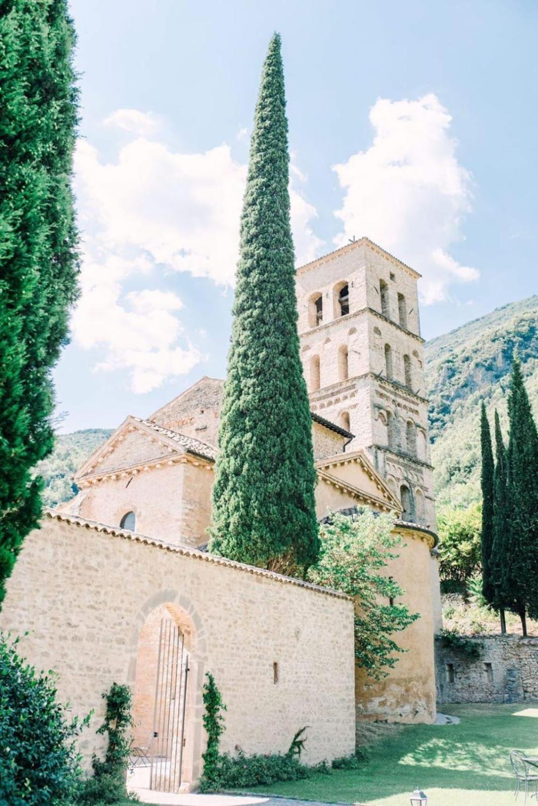 Abbazia San Pietro In Valle 페렌틸로 외부 사진
